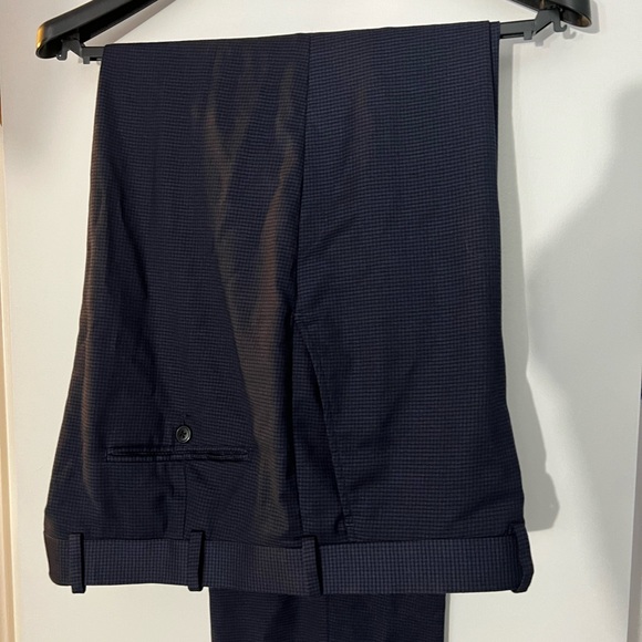 Adolfo Blue Men’s Suit - Picture 9 of 9